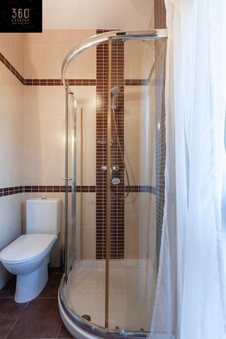 סליאמה Beautiful, Typical Maltese 4Br Home With Roof Top By 360 Estates מראה חיצוני תמונה