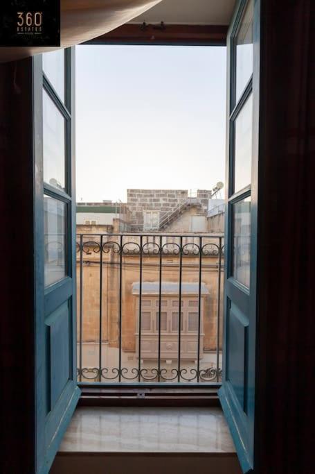 סליאמה Beautiful, Typical Maltese 4Br Home With Roof Top By 360 Estates מראה חיצוני תמונה